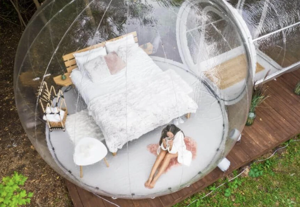 inflatable tent looks like bubble